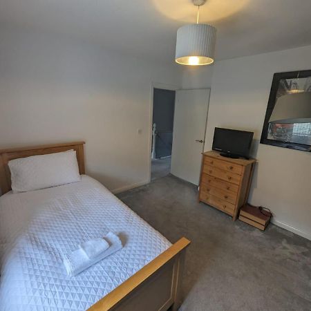 House In Belfast Villa Екстериор снимка