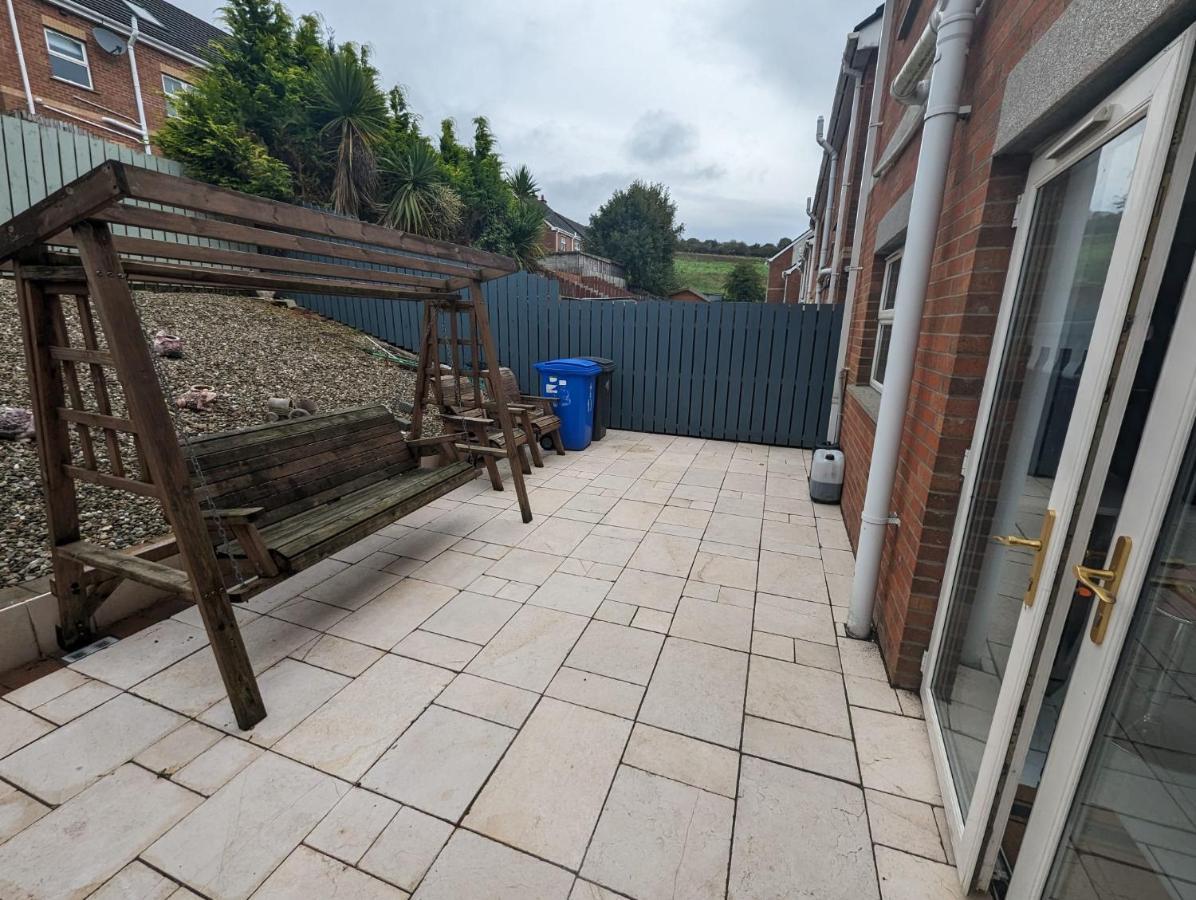 House In Belfast Villa Екстериор снимка