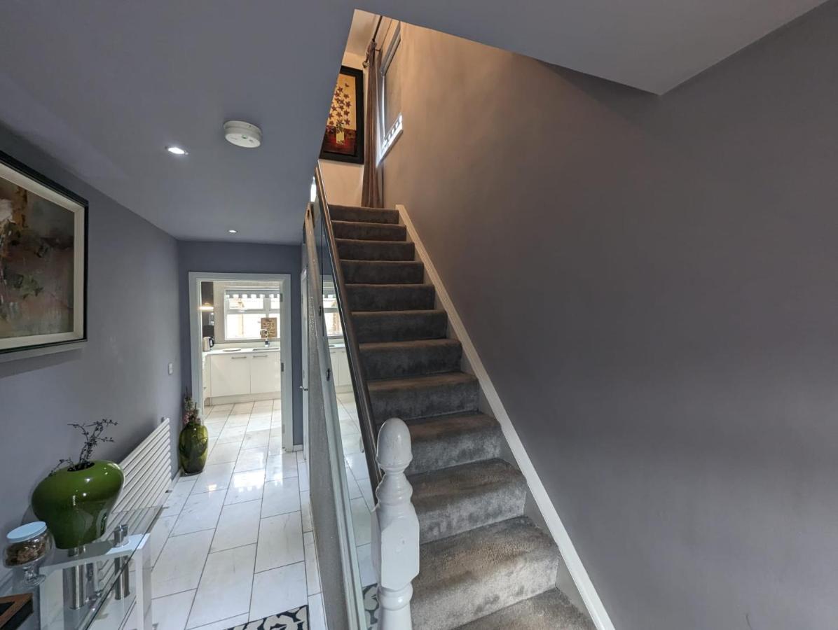 House In Belfast Villa Екстериор снимка